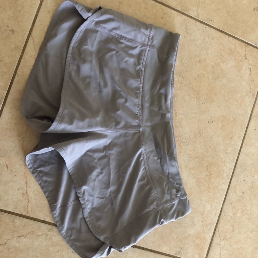 Lululemon shorts sz 6